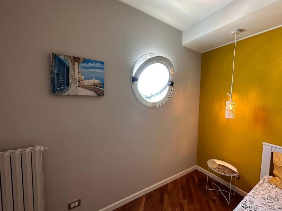 Faro Sul Mare Luxury Apartment - Zona Fiera Bari Zewnętrze zdjęcie