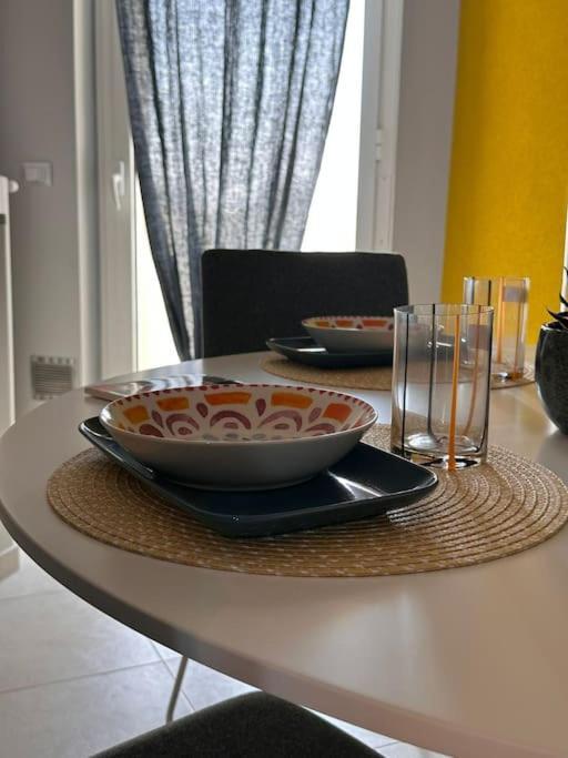 Faro Sul Mare Luxury Apartment - Zona Fiera Bari Zewnętrze zdjęcie