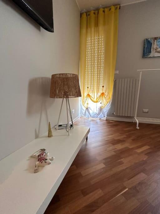 Faro Sul Mare Luxury Apartment - Zona Fiera Bari Zewnętrze zdjęcie