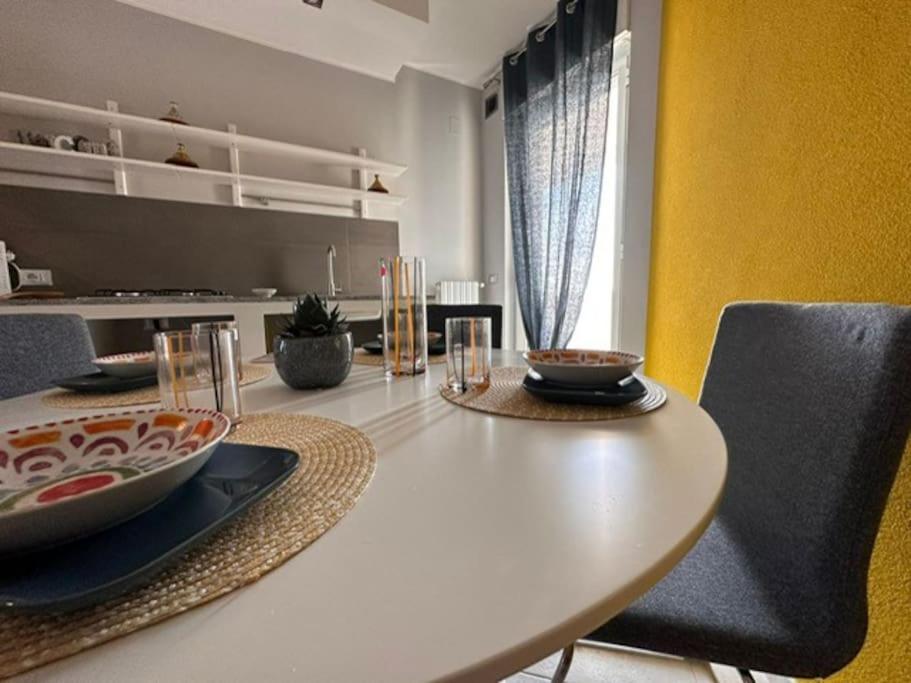 Faro Sul Mare Luxury Apartment - Zona Fiera Bari Zewnętrze zdjęcie